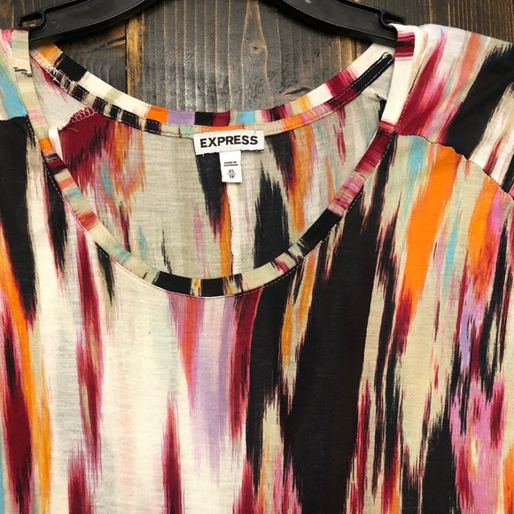 NWOT Express Bright & Beautiful Dolman Top SZ XS - Picture 2 of 5